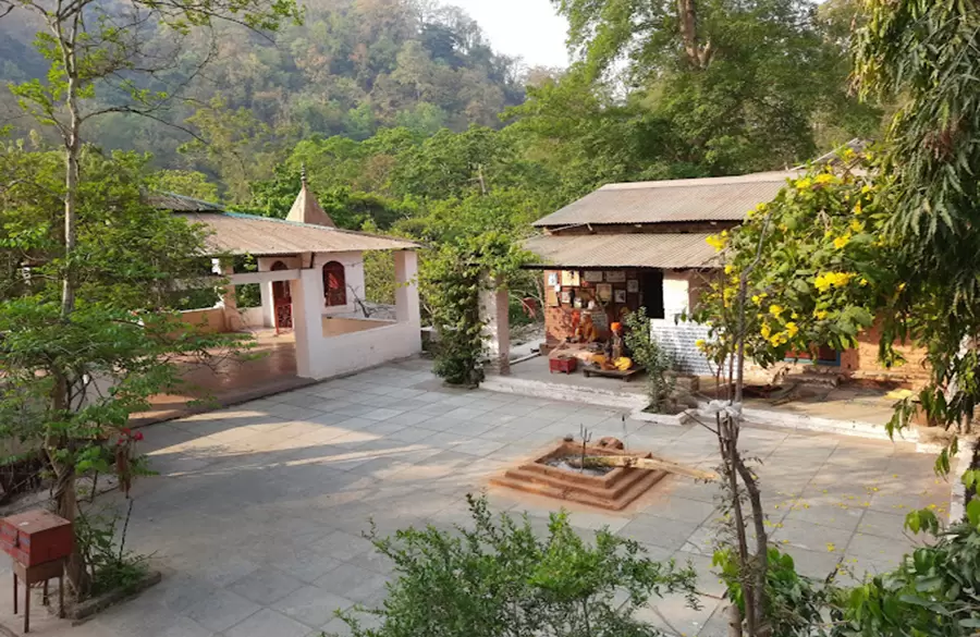 Sitabani temple in jim corbett